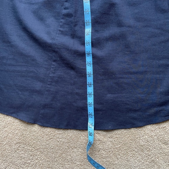 Vince skirt, navy blue, size 4. Never worn, bought too small. - Picture 7 of 8